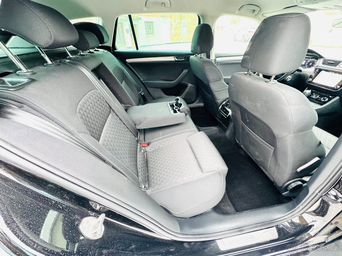 Škoda Superb 2,0 TDI DSG KOMBI,2/2022,NAVI,LED - 12