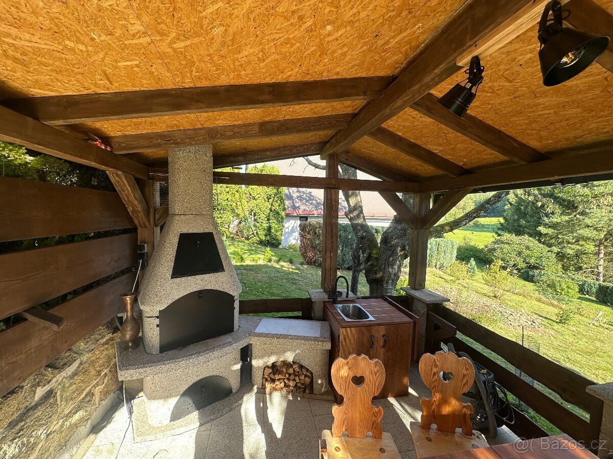 Stavebni práce . Rekonstrukce - 12