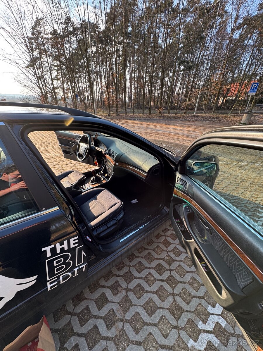 BMW e39 525d 120kw - 12