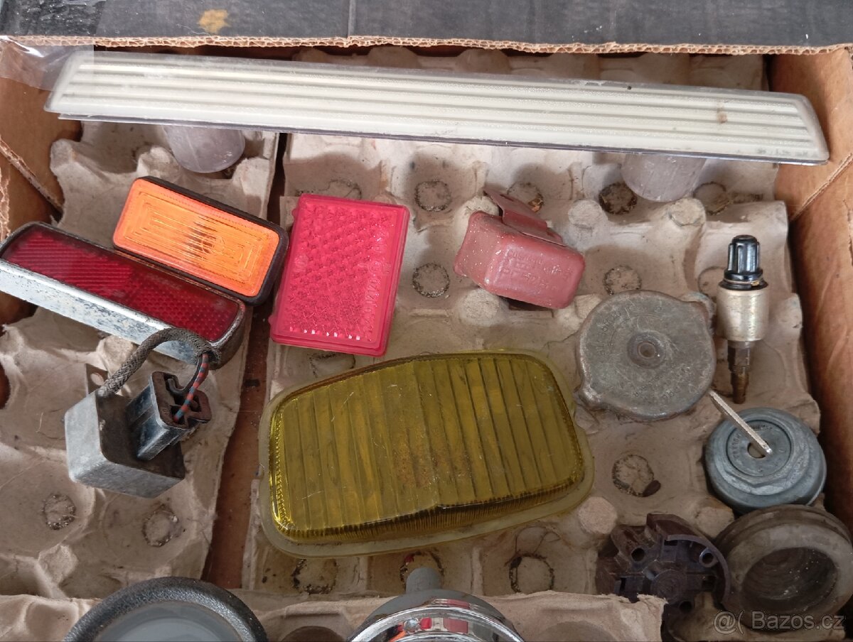 Staré díly škoda Tatra Praga Jawa aj - 12