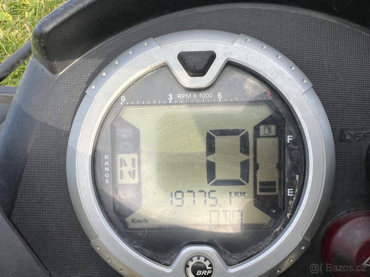 Can-Am Outlander 800xt Rotax - 12