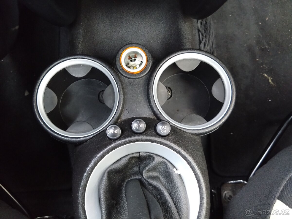 Mini Cooper 1,6 88kw R56 - 12