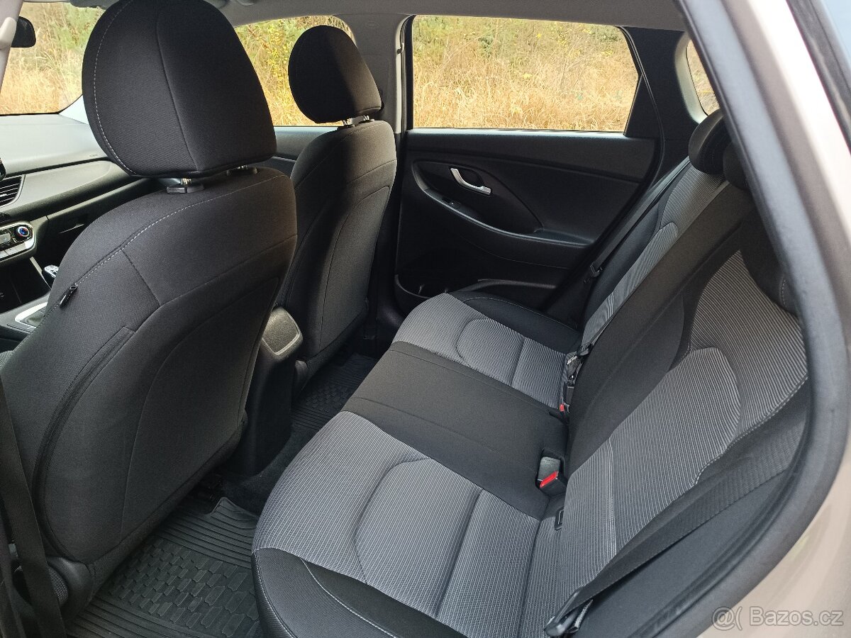 Hyundai I30 kombi rok 2018,najeto: 112.252 km, Nové v CZ - 12