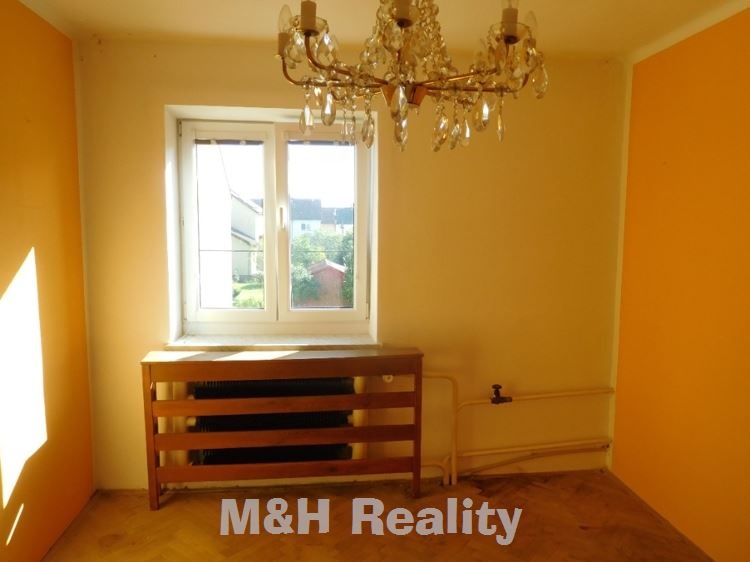 Prodej RD 3+1 196m2 a garáží 62m2, zahradou, Lučina - 12