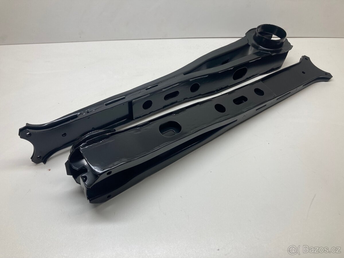 Výztuhy náprav Škoda 100 — Rapid - 12