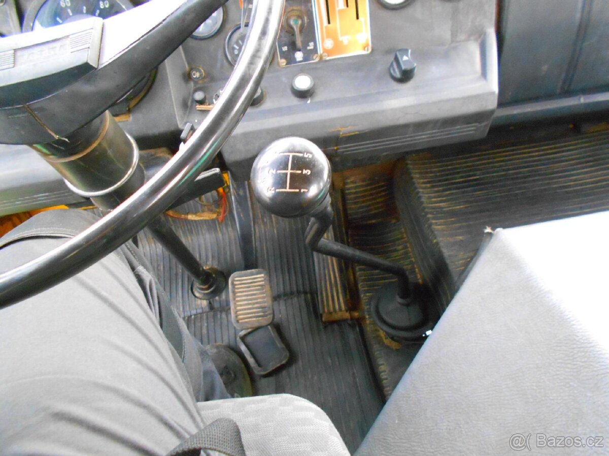 Tatra T815 AD 20 ČKD 6x6 - 12