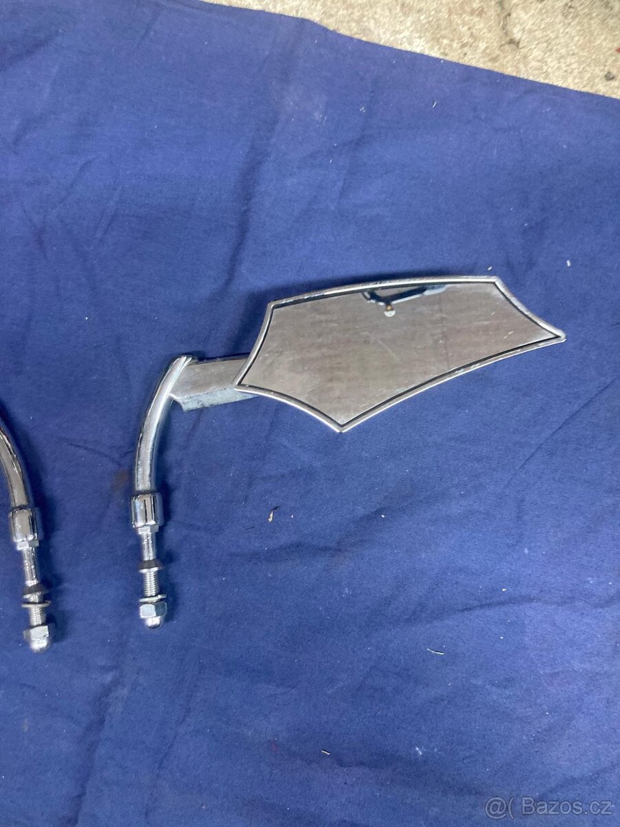 Harley Davidson - 12