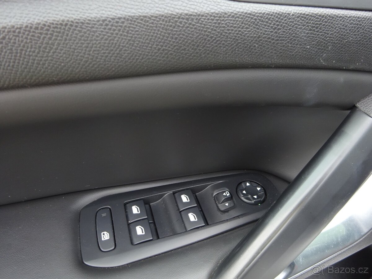 Peugeot 308 1,6 HDI,GARANCE KM, GT line - 12