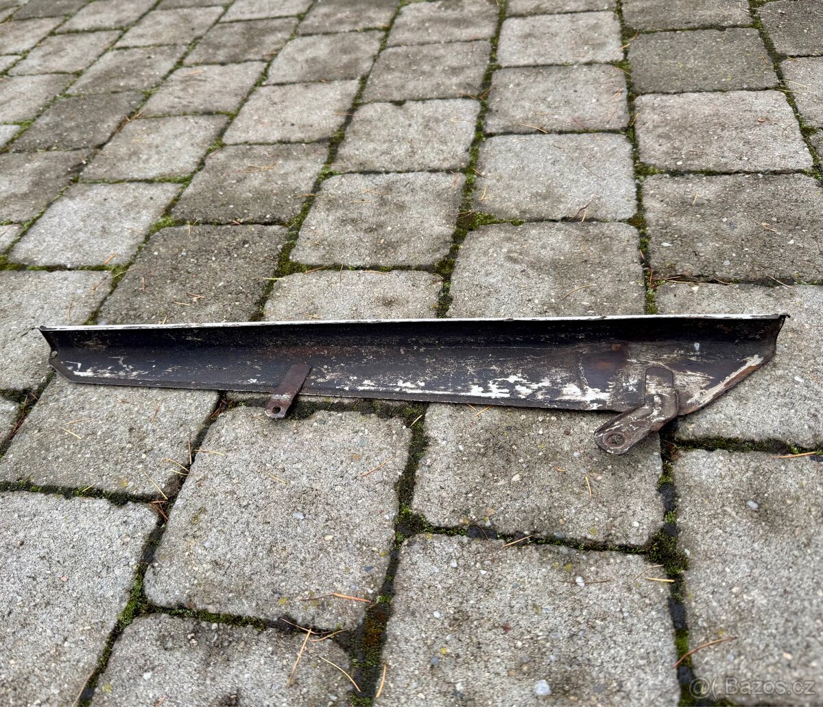 Jawa 50 pionýr, mustang - kryty řetězu - 12