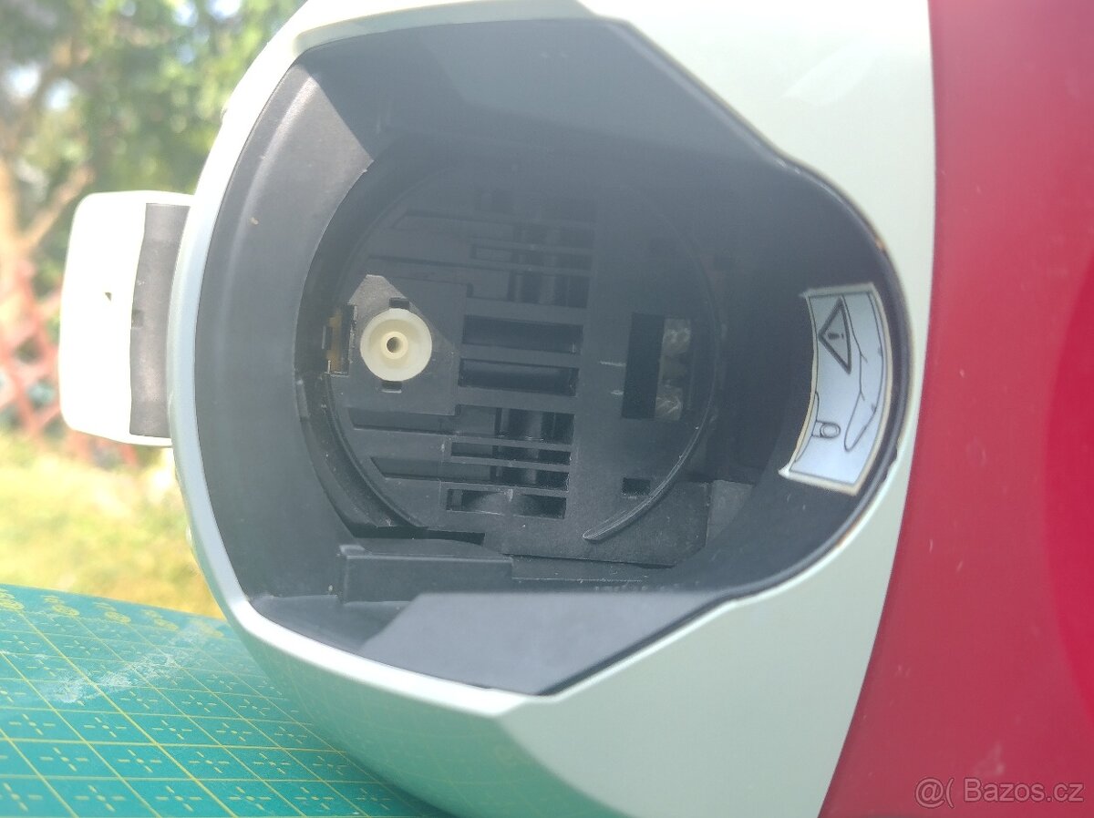 Kapsulový kávovar Krups KP120 šedo-červený - 55% sleva - 12