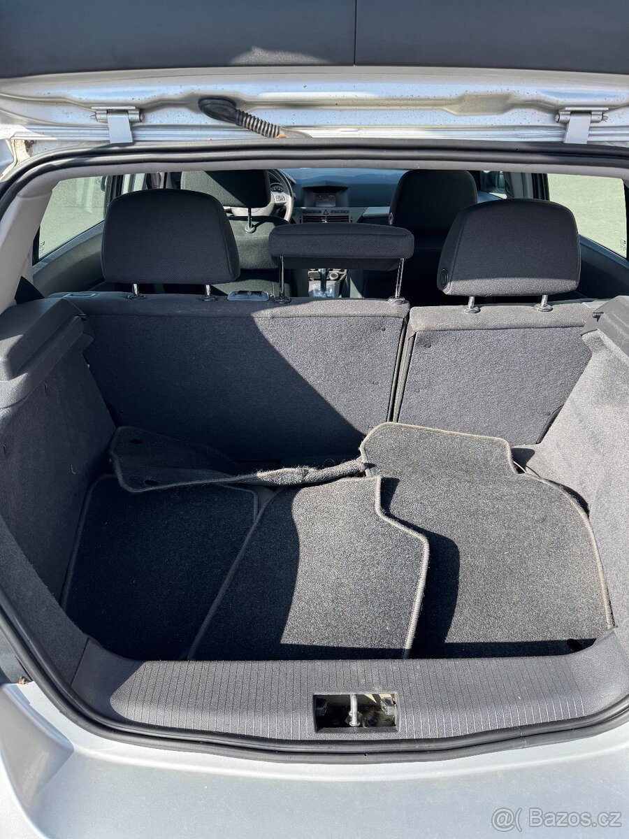 Opel Astra 1.6 benzin - 12