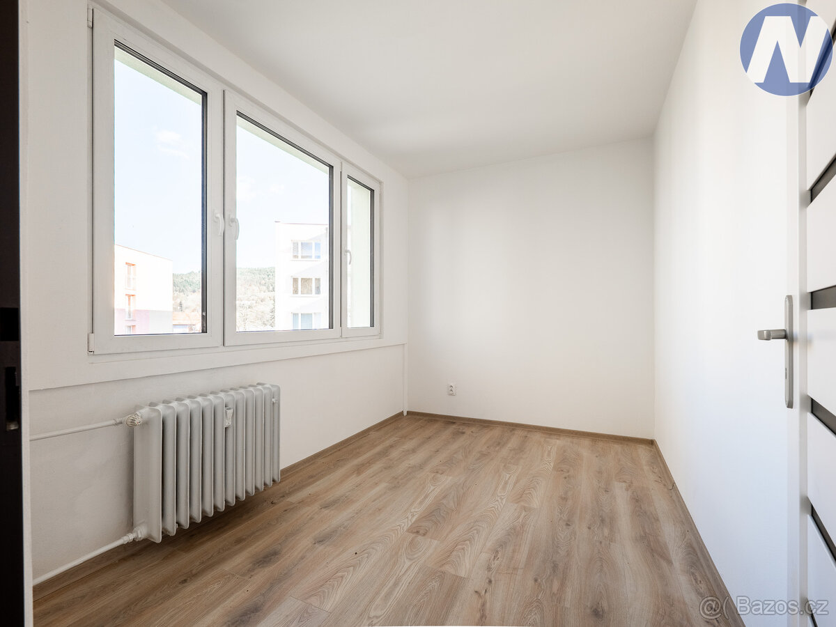 Prachatice, prodej bytu 4+1 s balkonem - 12