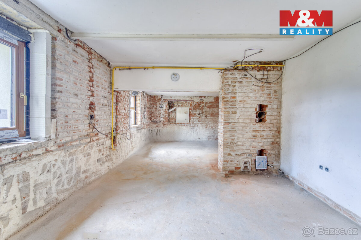 Prodej rodinného domu, 290 m², Sadov - 12