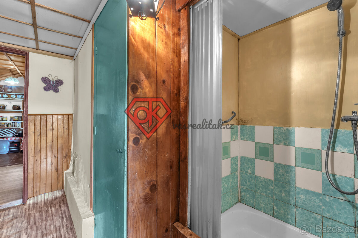 PRODEJ - rodinný dům v Dolní Hedeči - 12