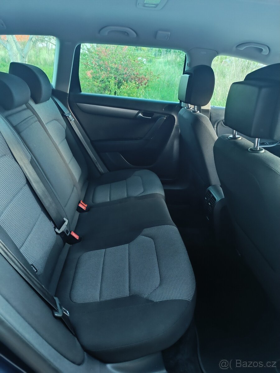 Volkswagen Passat B7 DSG - 12