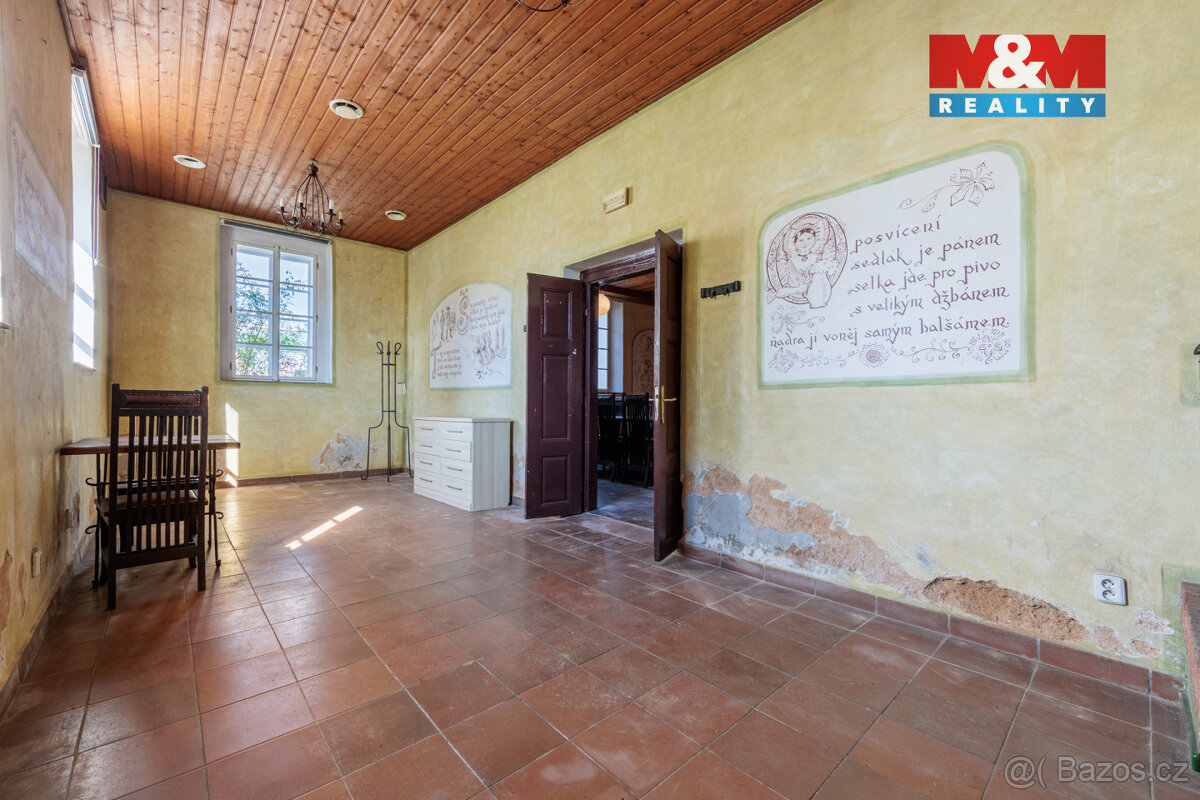 Prodej rodinného domu 500 m², Mlečice - 12