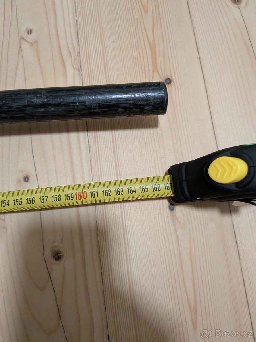 Závaží / kotouče na činku celkem 214 kg + 2x 160cm osy - 12