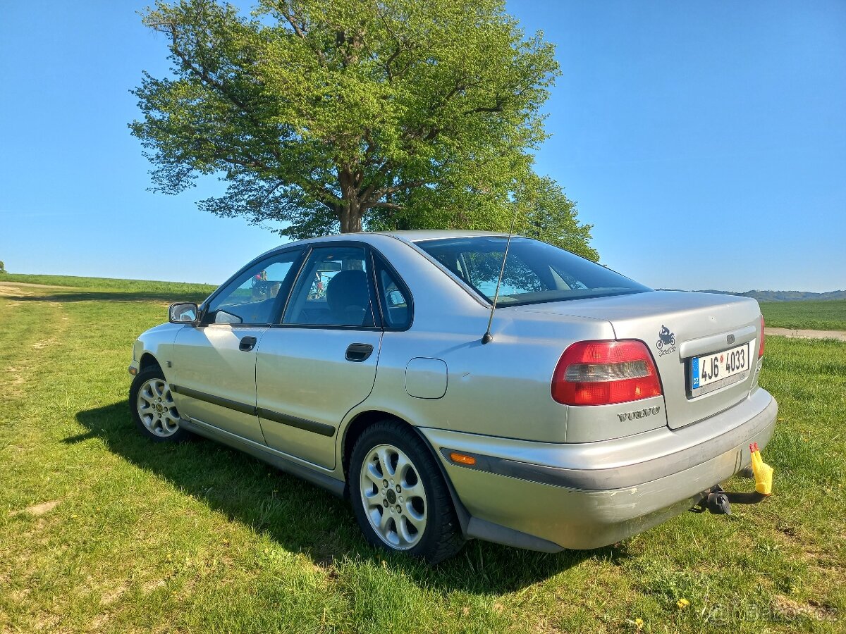 Volvo S40 1.8, benzin - 12