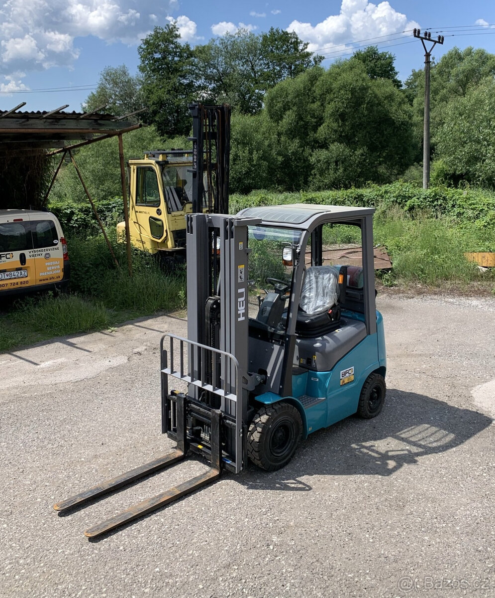 Heli CPYD 18, Nissan LPG, triplex, polokabína, 23 mth - 12