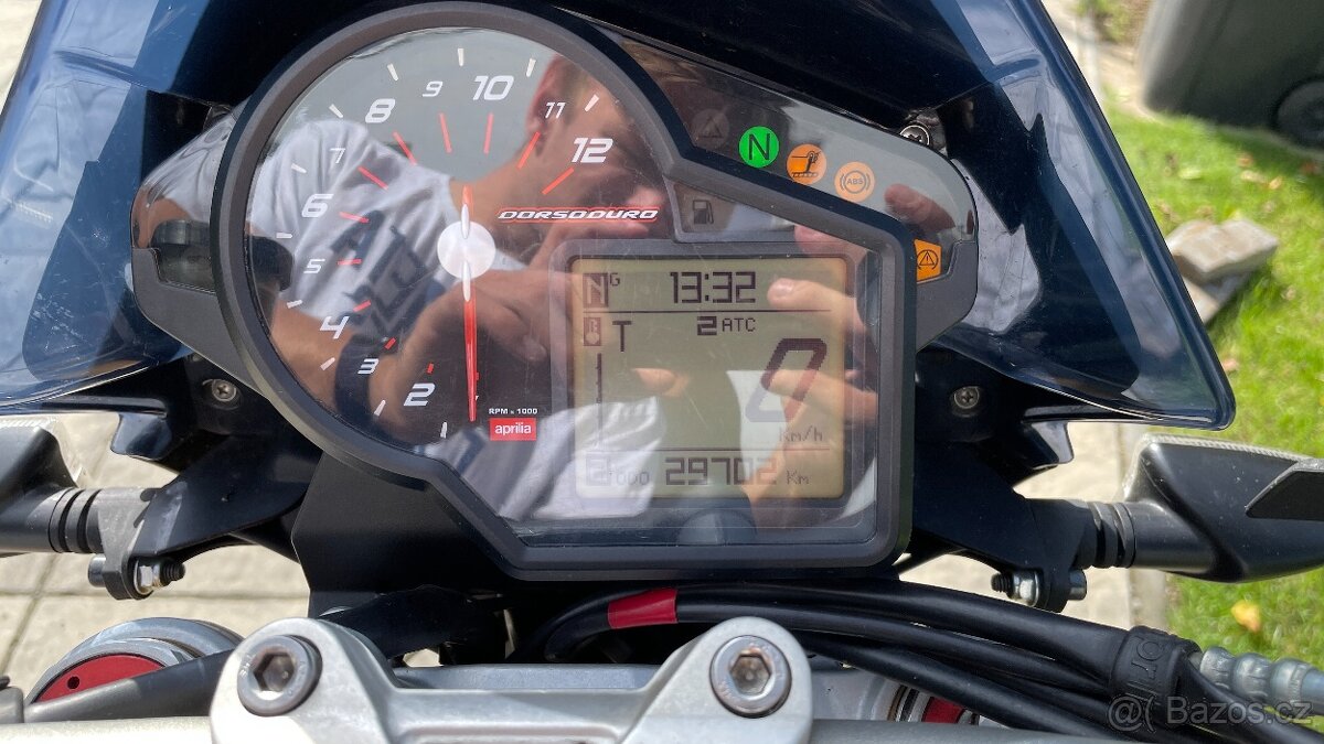 Aprilia Dorsoduro 1200 - 12