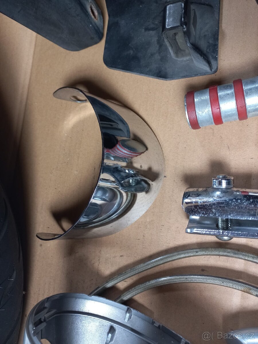 Harley davidson Vrod - Díly - 12