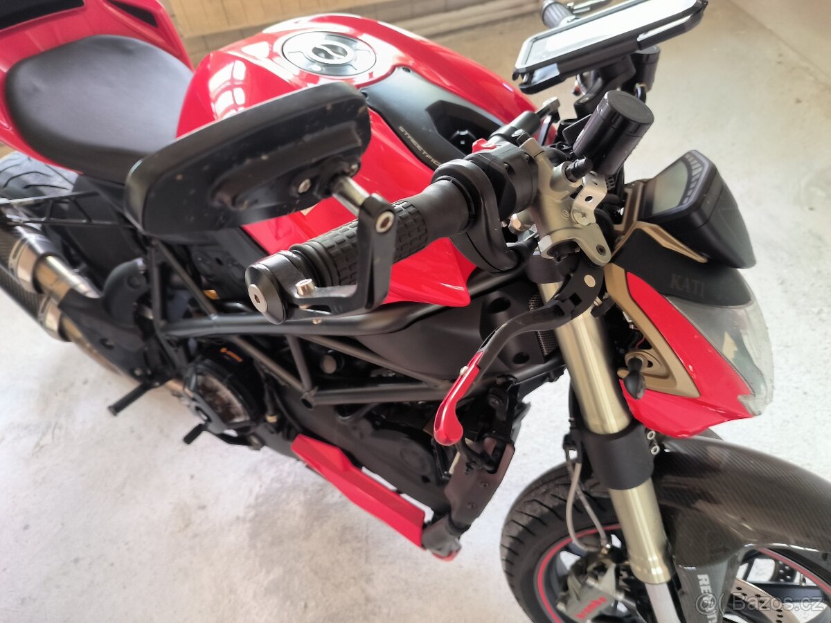 Ducati Streetfighter 1098 - 12