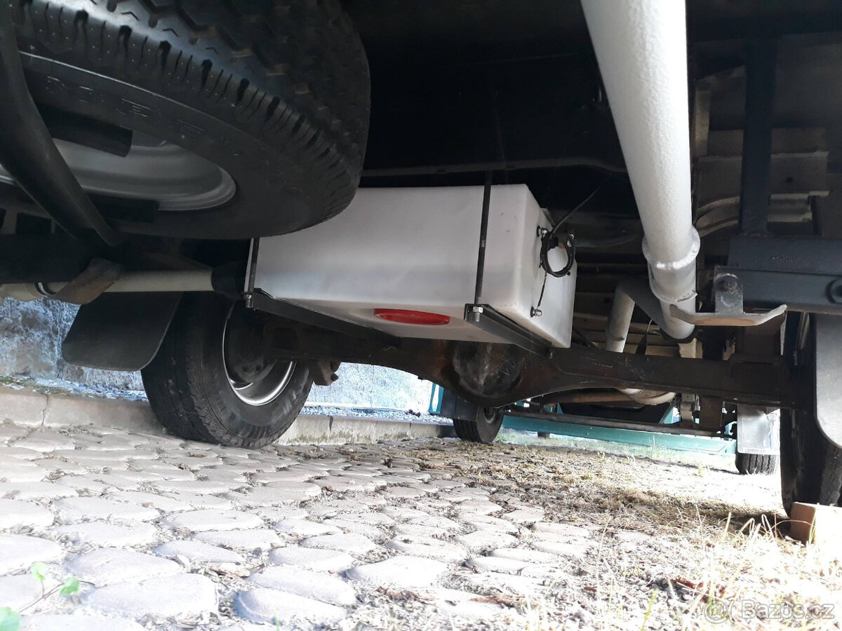 Obytný Ford Transit MK II - 12