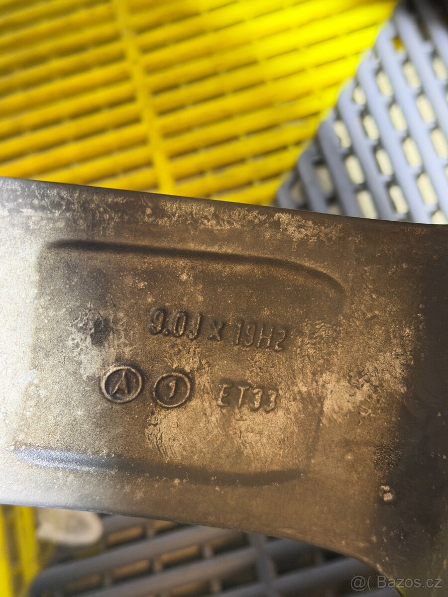 Audi rotor 9J et33 r19 - 12