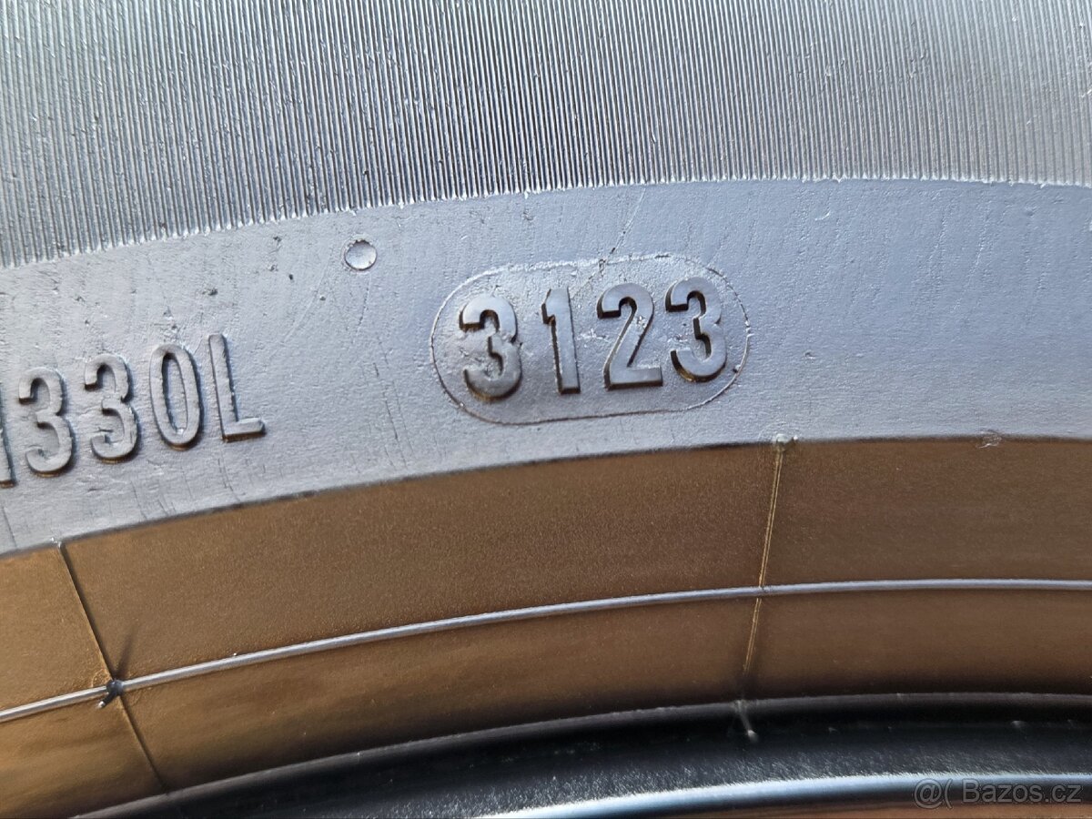 Pěkná zimní sada BMW X1 F48 17" 5x112 pneu 225/55/17 VITO - 12