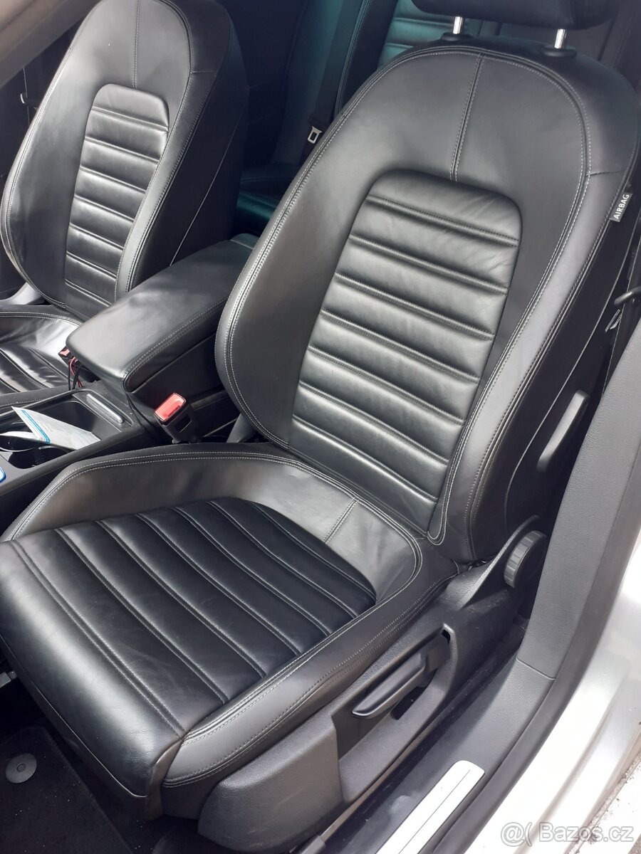 Volkswagen Passat CC 2.0 tdi facelift ND - 12