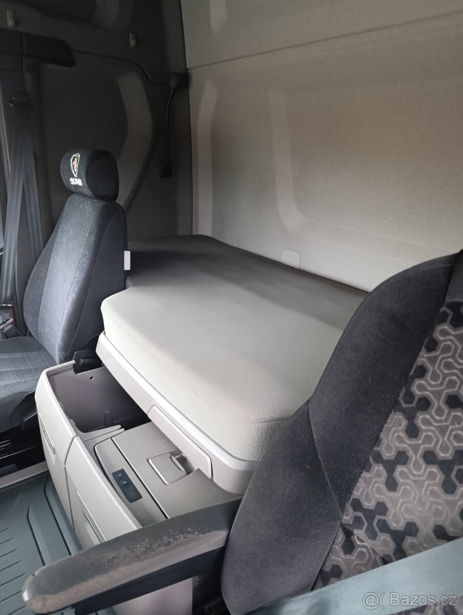 Tahač návěsů SCANIA R580 A64NA, plus návěs Goldhofer STZ-L - 12