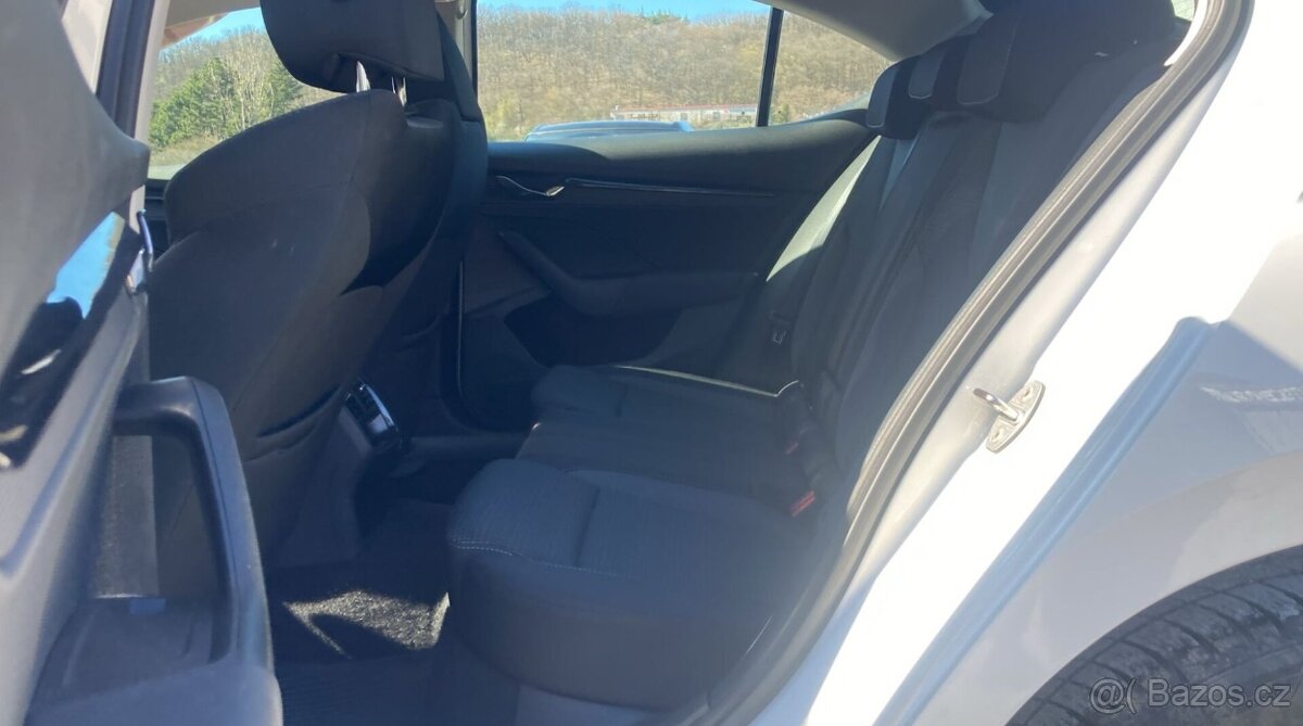 Škoda Octavia 2,0 TDI - 12