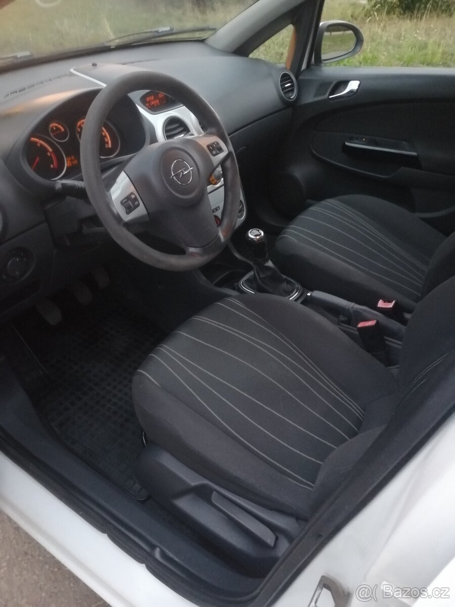 Opel Corsa 1.3cdti - 12