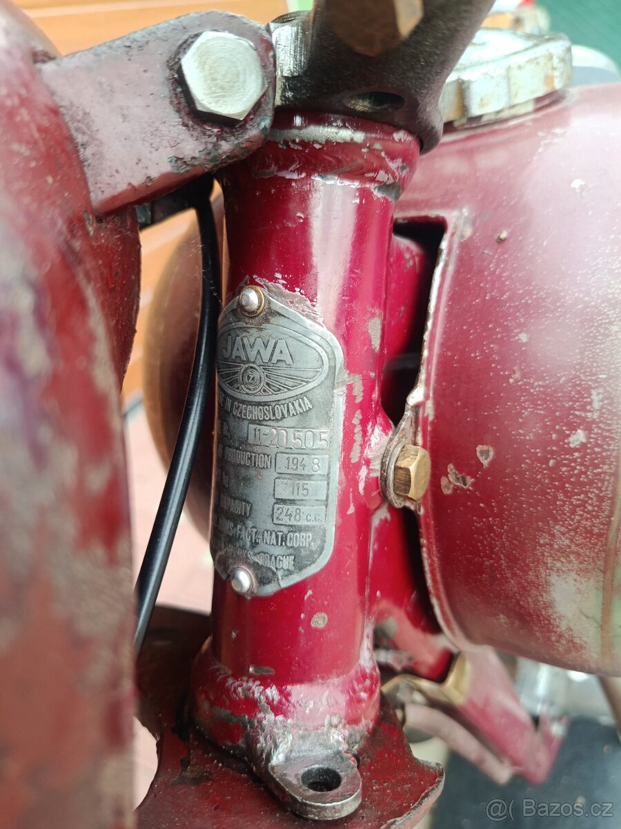 Jawa pérák 250 - 12