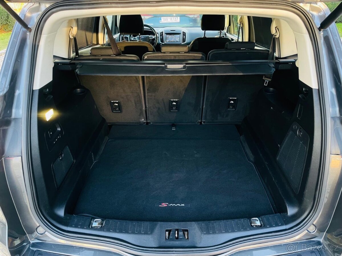 Ford S-MAX 2.0TDCi 132KW MANUÁL VÝHŘEV SERVISKA PLNÁ VÝBAVA - 12