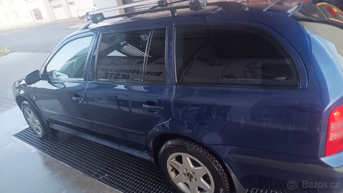 Škoda Octavia combi tour,19tdi 74kw rok 2006 - 12