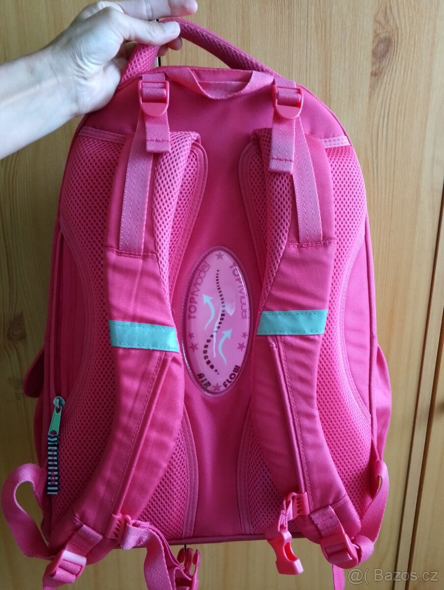 Různé hračky a oblečky B.b - 12