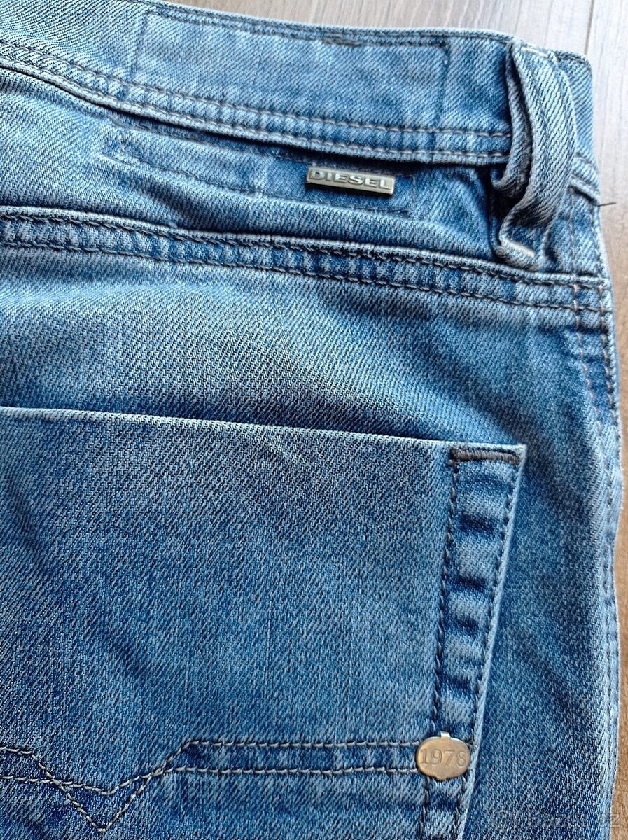 NOVÉ džíny Diesel - 30/30 - 12