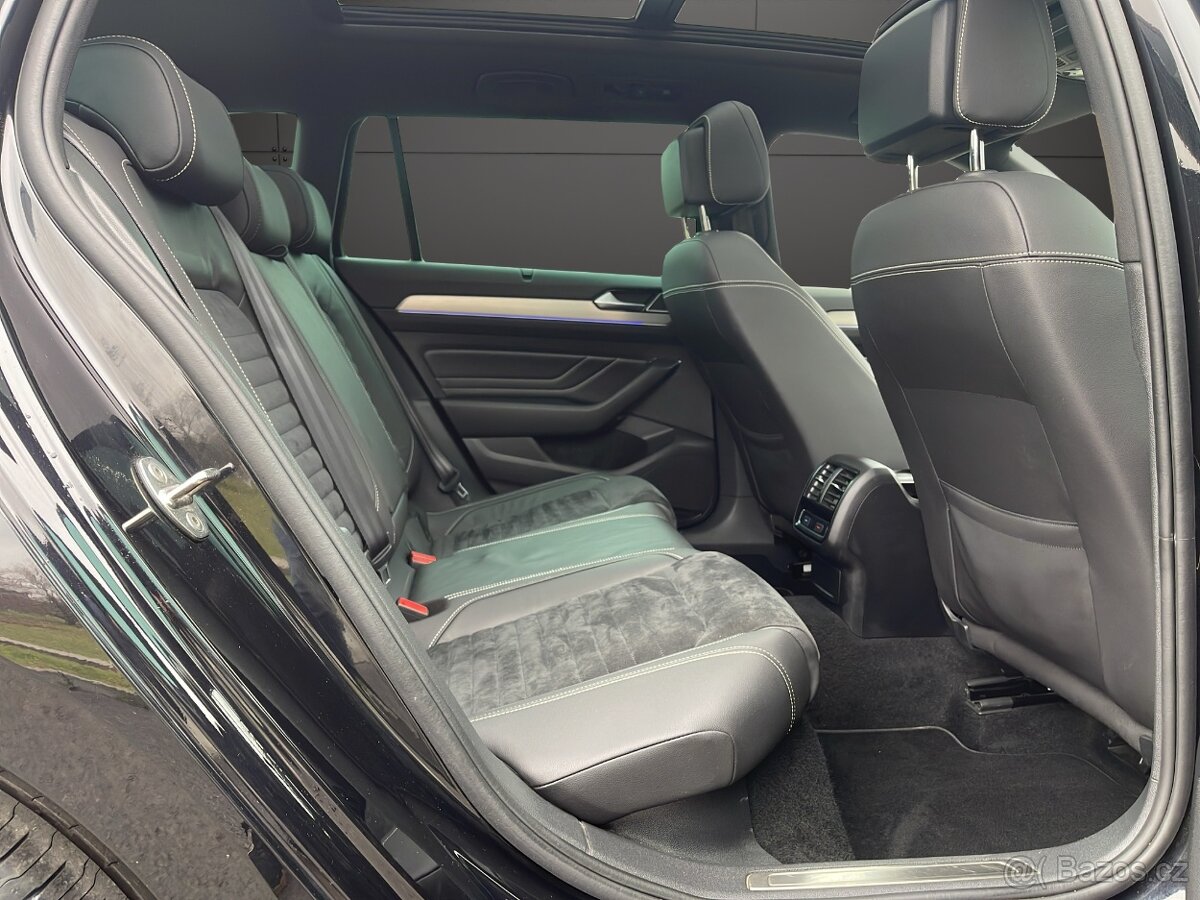 Volkswagen Passat B8 GTE, PHEV, DPH, bohatá výbava,SOH 89.2% - 12