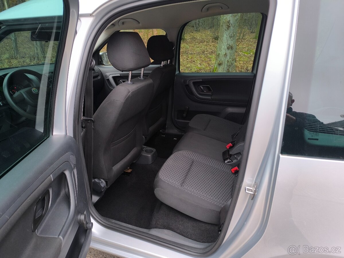 ŠKODA ROOMSTER 1,6TDi- STYLE - 12