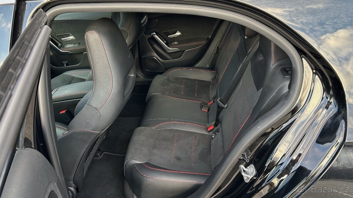 Mercedes A180 AMG line - 12