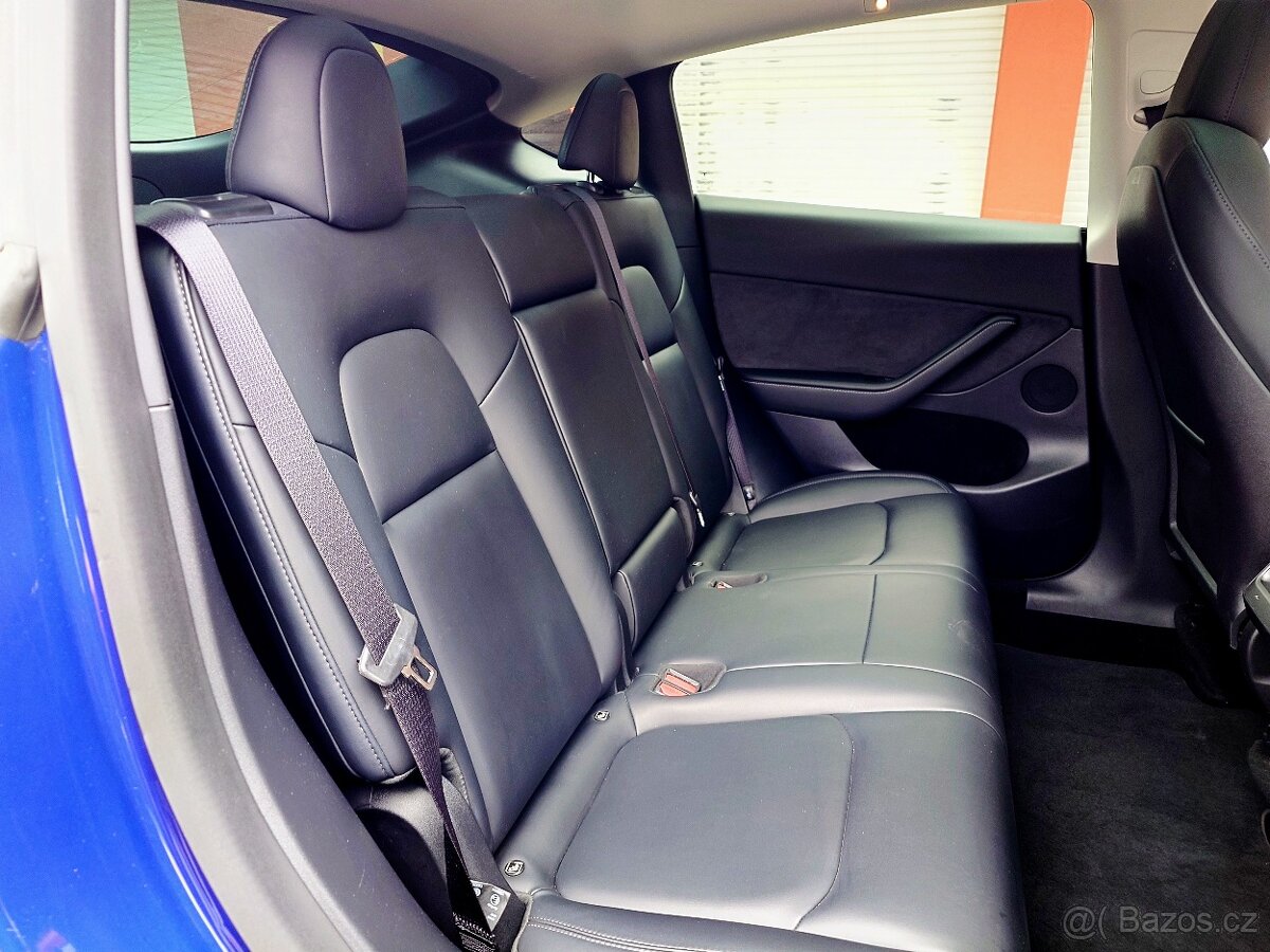 Tesla Model Y 2022 Dual Motor Long Range 378 kW - 12