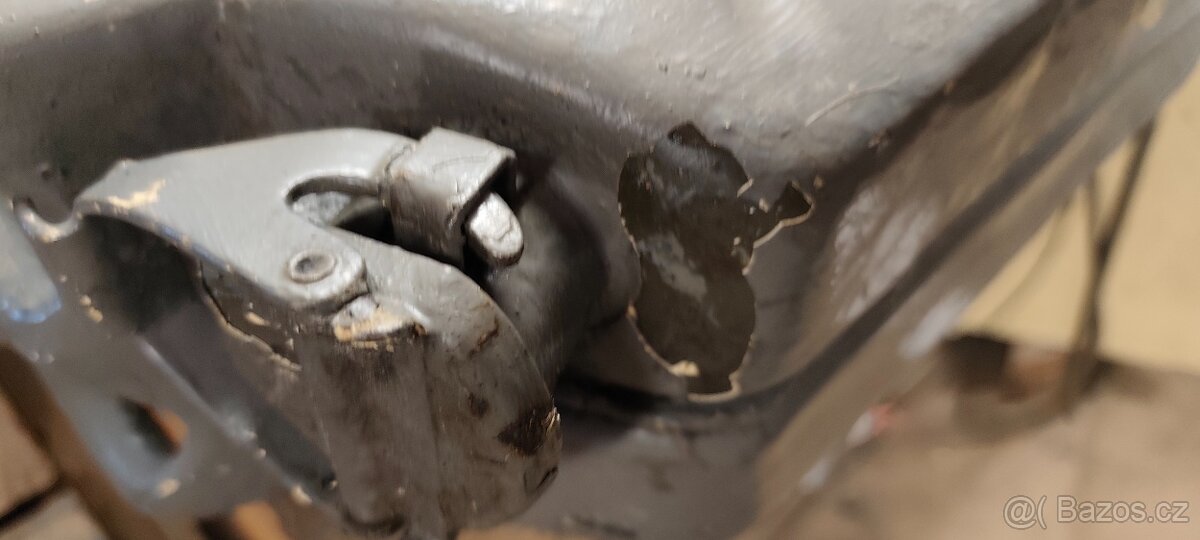 Jawa pařez 550 - 12