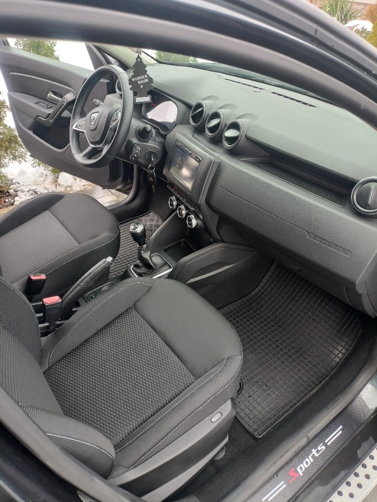 Dacia Duster 1.6i SE Winterpaket Navi Digi Klima Kamera - 12