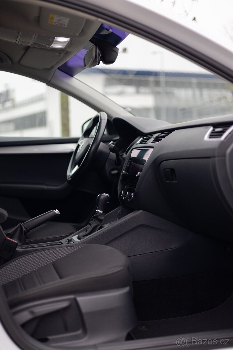 Prodám Škoda Octavia 3, 2.0tdi 110 kw, aut, tažné , 99100 km - 12