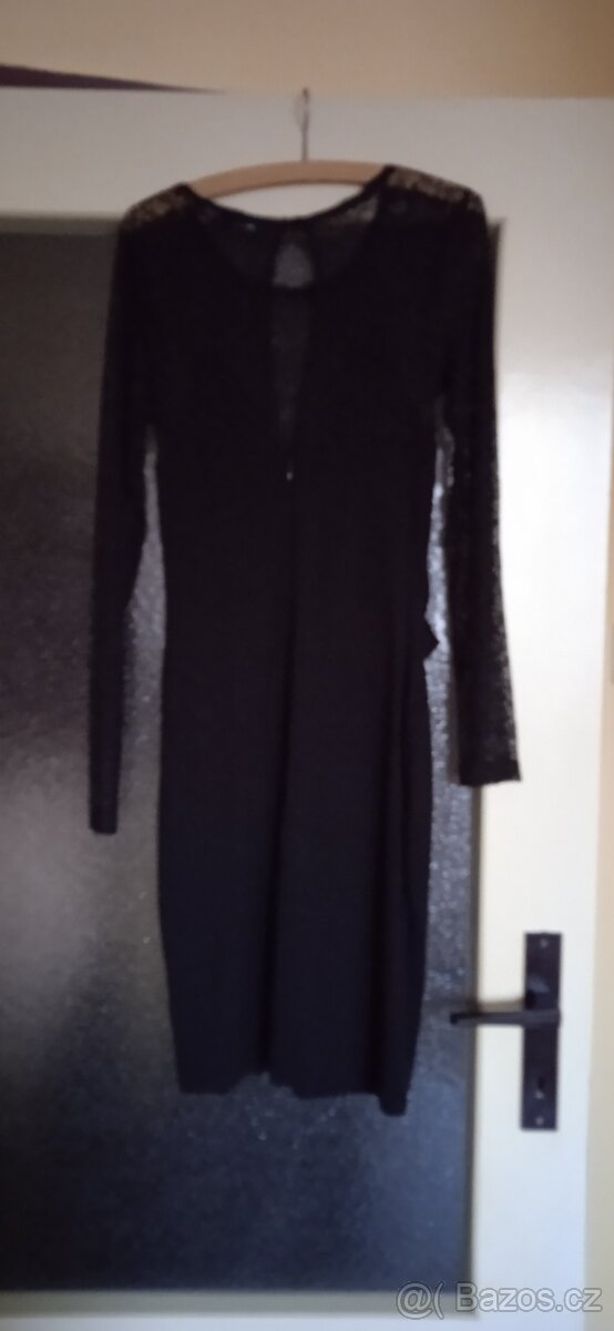 Černé šaty a svetry 6 ks XS/S a M. - 12