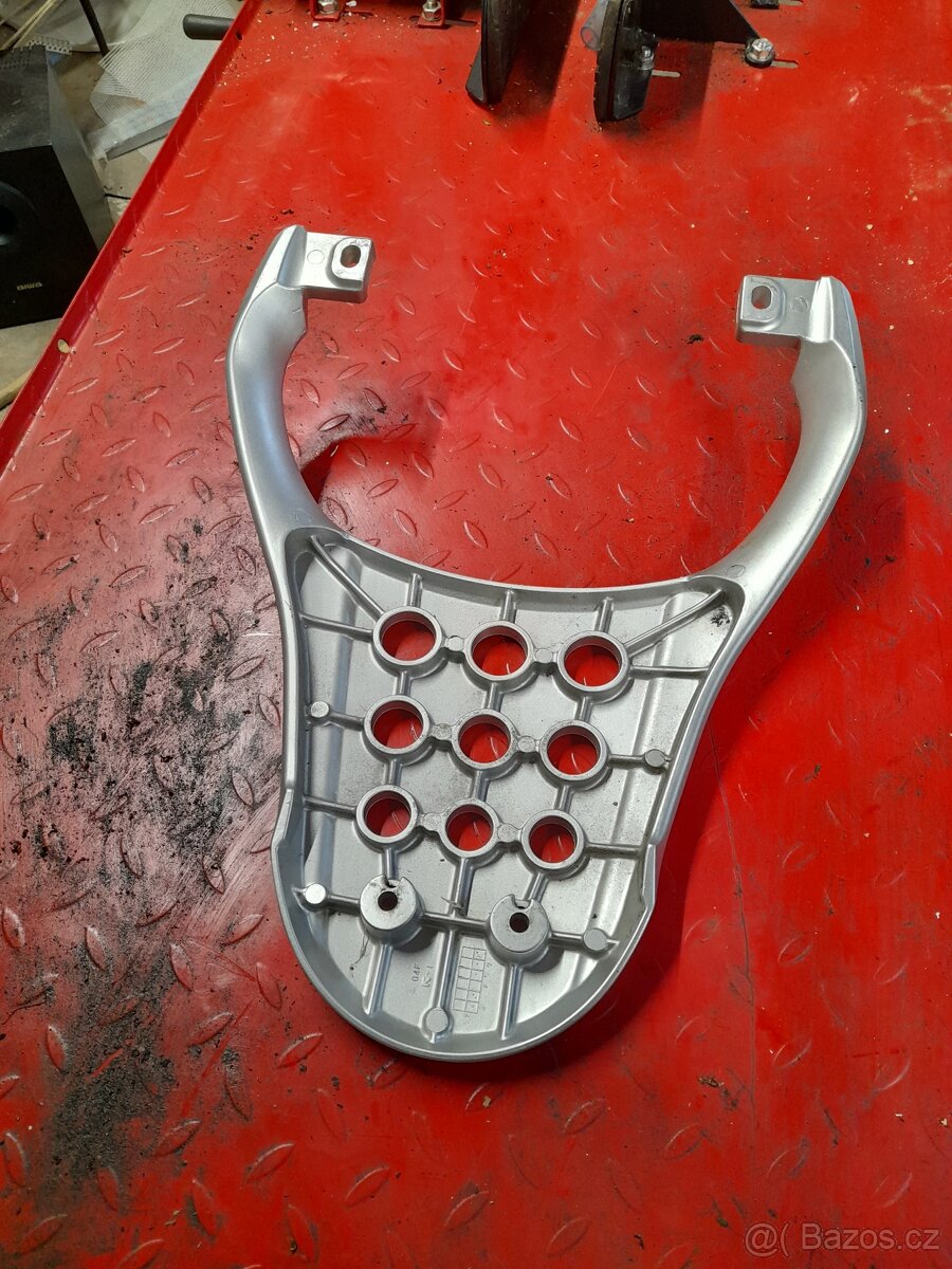 Suzuki 650 xf freewind - 12