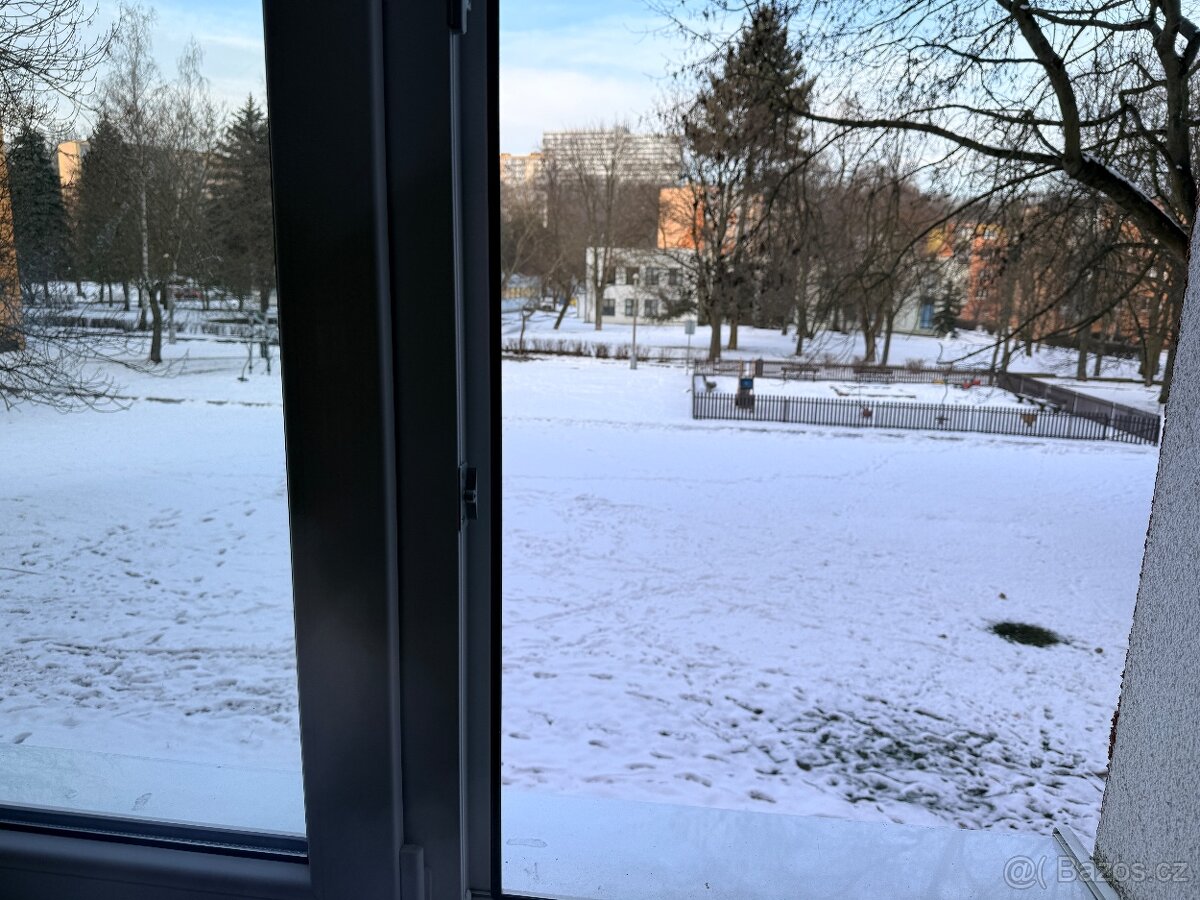 Prodej byt 3+1 DV v Chomutově - 12