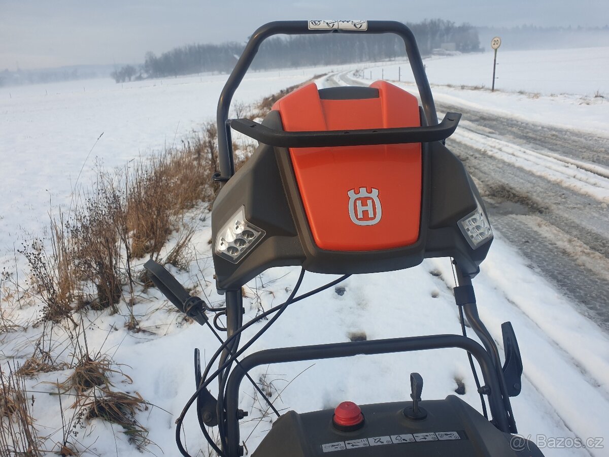 Husqvarna sněhová fréza - 12