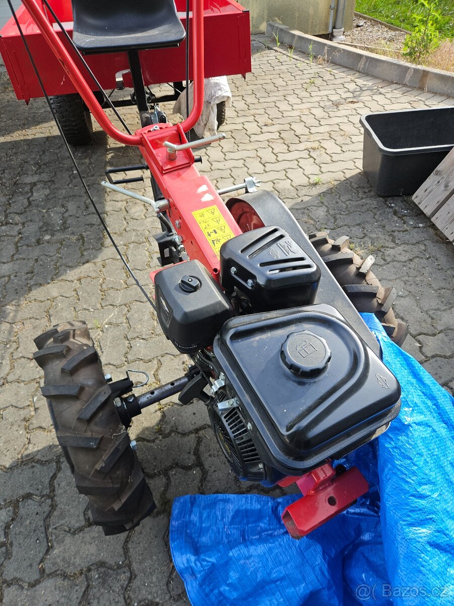 Multifunkční kultivátor - 12